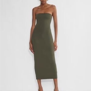 NWOT Aritzia Babaton Contour Maxi Tube Dress in Dark Olive